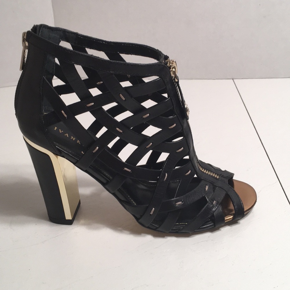 Ivanka Trump Leather Heel Sandals Black 8M